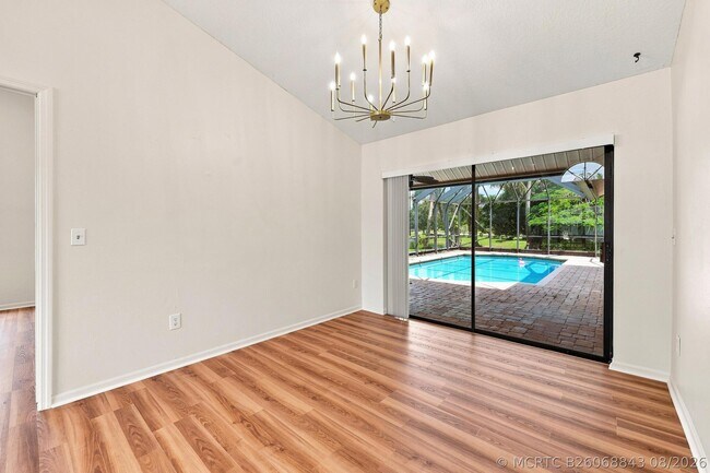 Building Photo - 10798 Cypress Bend Dr