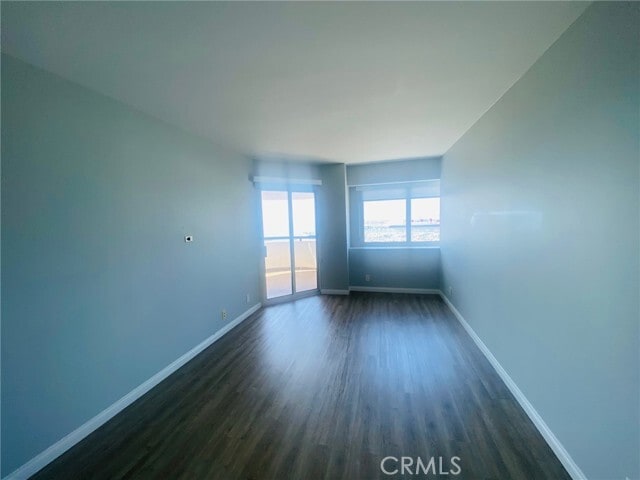 Building Photo - 525 E Seaside Way