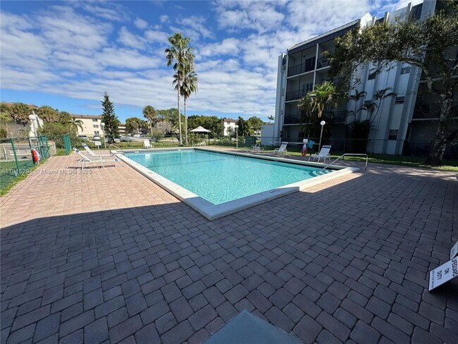 Building Photo - 7561 NW 16th St