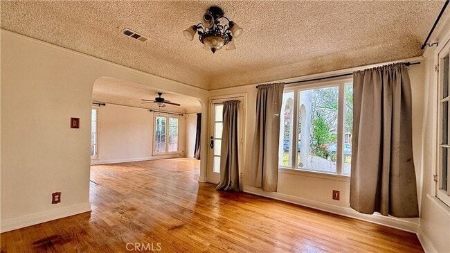 Building Photo - 2056 Meridian Ave