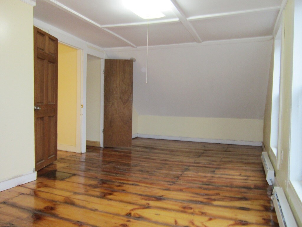 Building Photo - 119 Prospect St