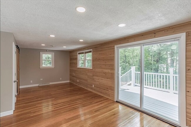 Building Photo - 12 Joyce Rd