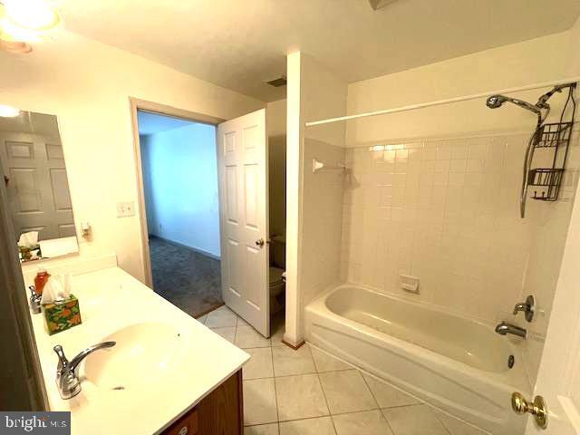 Building Photo - 2063 Stargrass Ct