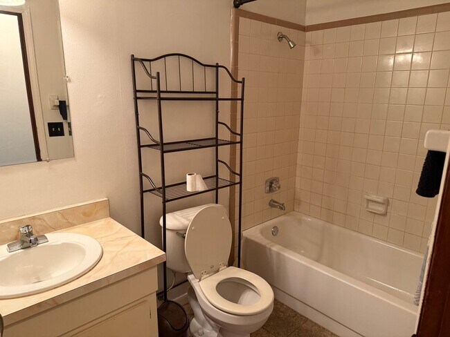 Building Photo - 16326 NW 118th Pl