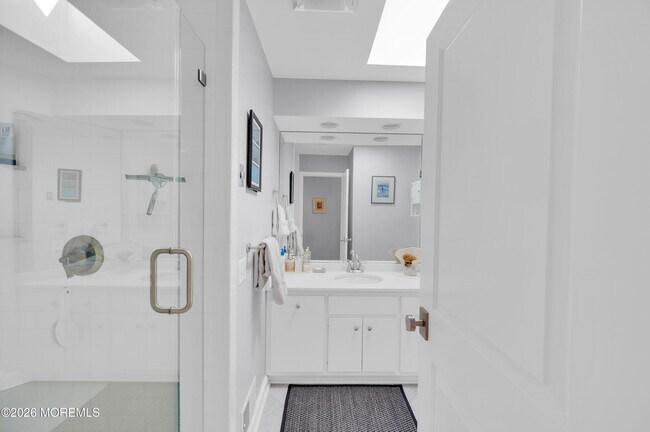 Building Photo - 973 Ocean Ave