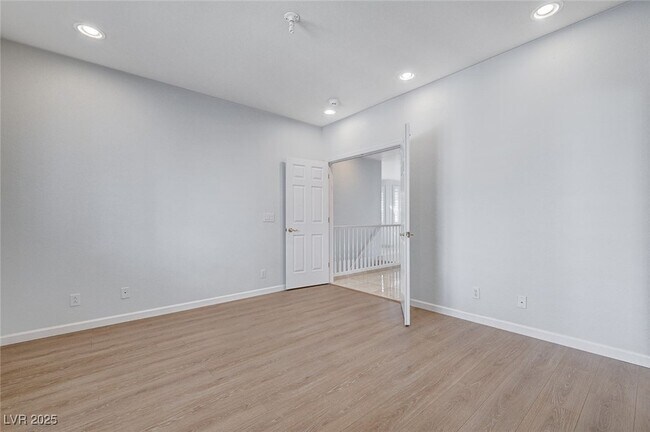 Building Photo - 1450 San Juan Hills Dr