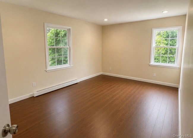 Building Photo - 81 Bellwood Ave
