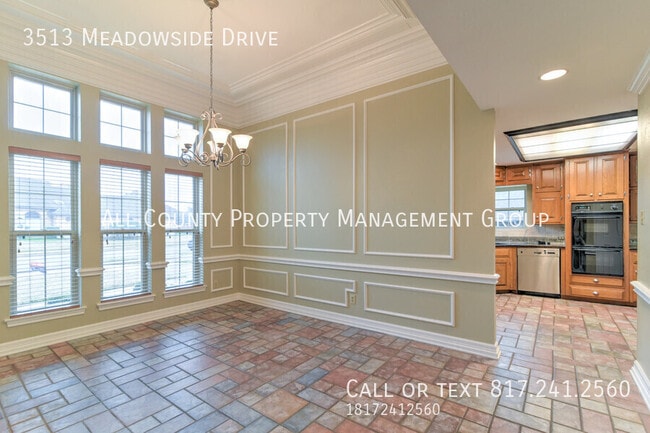 Building Photo - 3513 Meadowside Dr