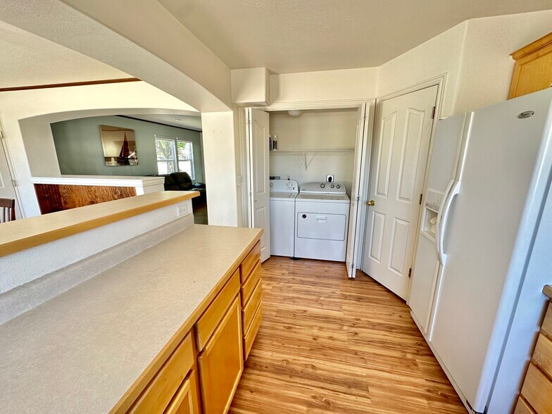 Building Photo - 1356 S 1190 W