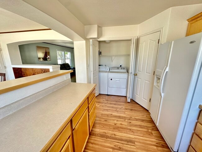 Building Photo - 1356 S 1190 W