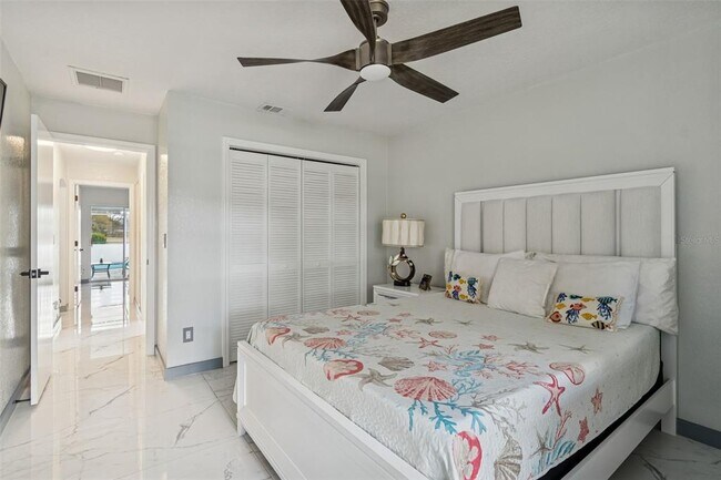 Building Photo - 1062 Greenturf Rd