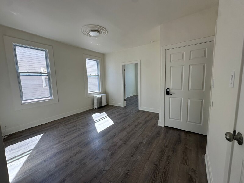 Building Photo - 118 Seaview Ave