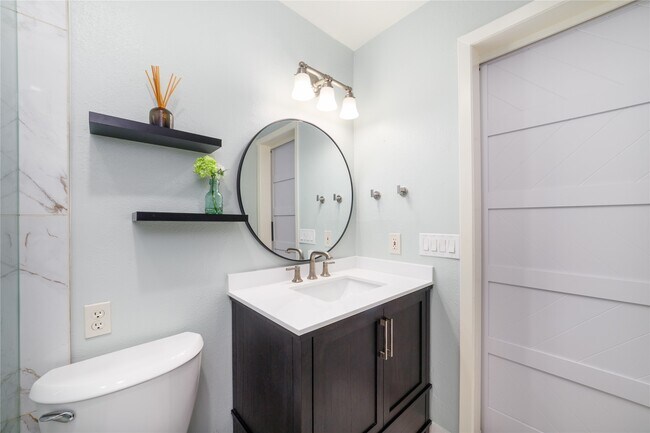 Building Photo - 26 S White Pebble Ct