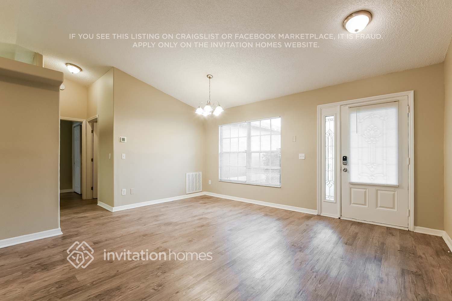 Building Photo - 2903 Roxbury Ct