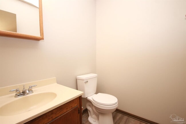Building Photo - 1594 Sunny Ridge Ln