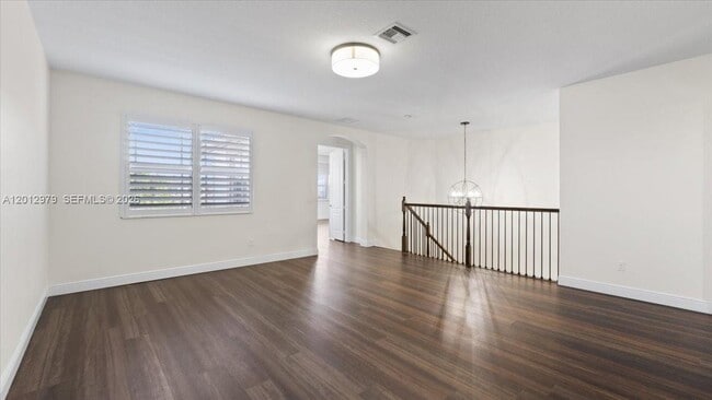 Building Photo - 8610 Lakeside Bnd