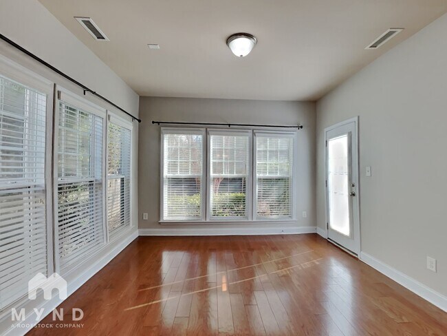 Building Photo - 1101 Forest Willow Ln