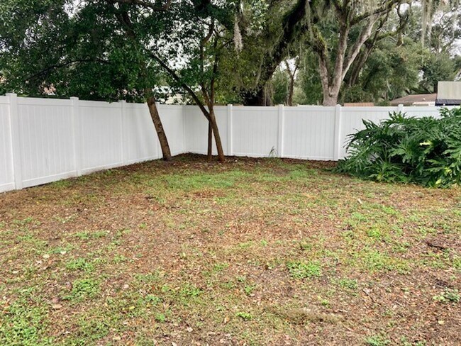 Building Photo - 6170 W Pinedale Cir