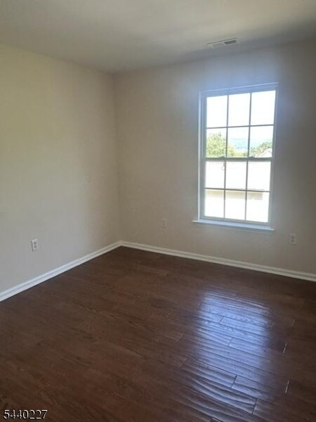Building Photo - 310 Winding Hill Dr