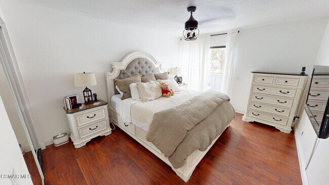 Building Photo - 5123 Longfellow Way