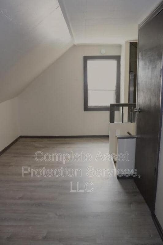 Building Photo - 5416 Mulberry Ave