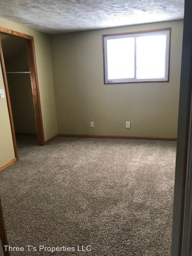 Building Photo - 5 br, 2 bath House - 119 E. Oliver Street