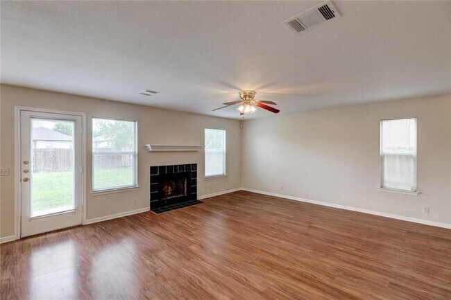 Building Photo - 16712 Hamilton Point Cir