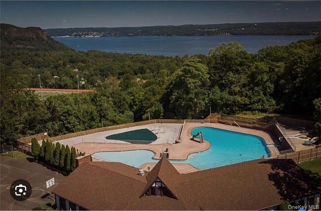 Building Photo - 478 Sierra Vista Ln