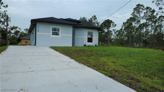 Primary Photo - 27189 N Twin Lakes Dr