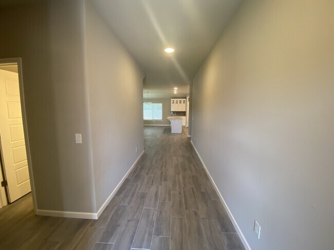 Building Photo - 745 E 139th Pl N