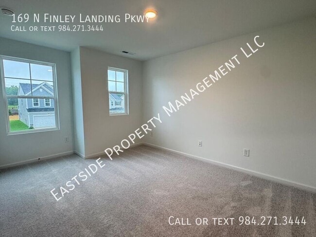 Building Photo - 169 S Finley Lndg Pkwy