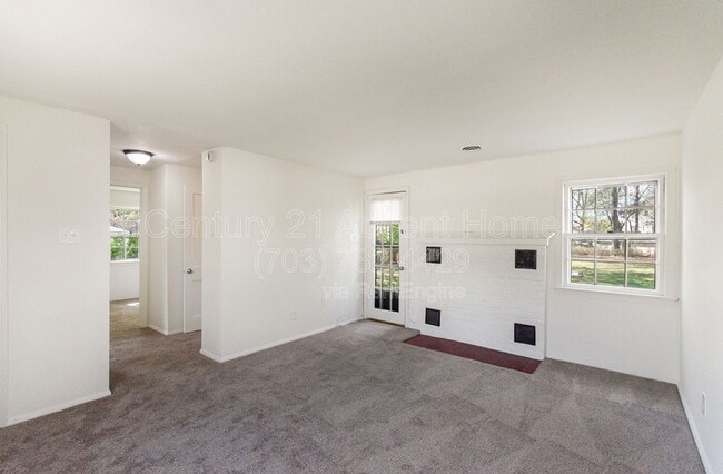 Building Photo - 7800 Schelhorn Rd