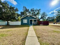 Building Photo - 1601 E Maple Ave