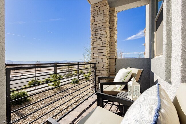 Building Photo - 1410 Whistling Kite St