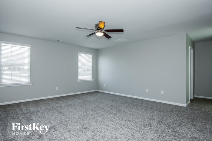 Building Photo - 2516 Wellshire Ct