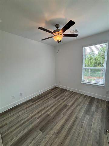 Building Photo - 1529 Creekside Dr
