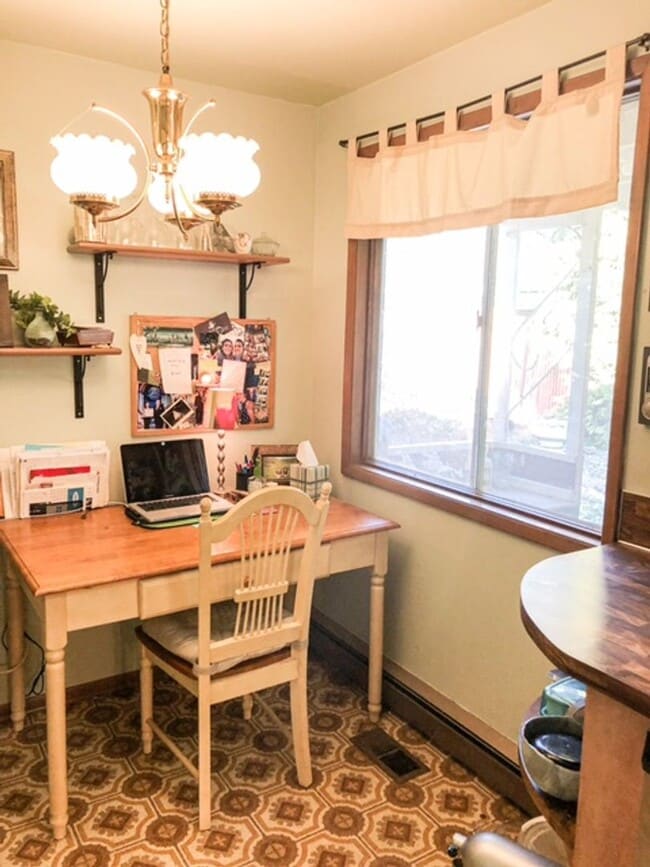 Building Photo - Great location in Milwaukie, OR! 3 bedroom...