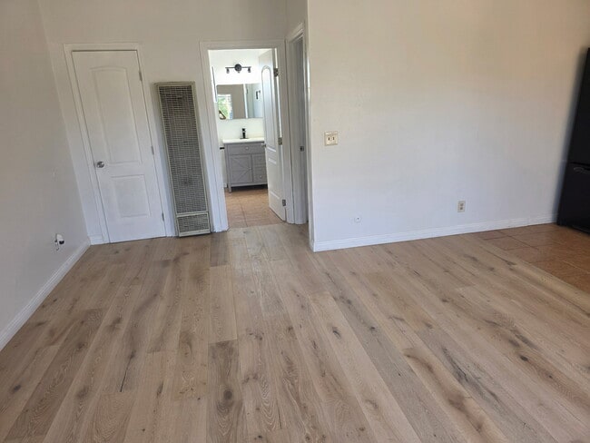 Building Photo - 21219 Valerio St