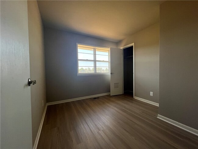 Building Photo - 14109 AR-72