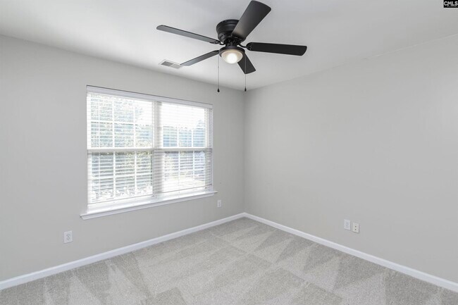 Building Photo - 101 Water Hickory Way