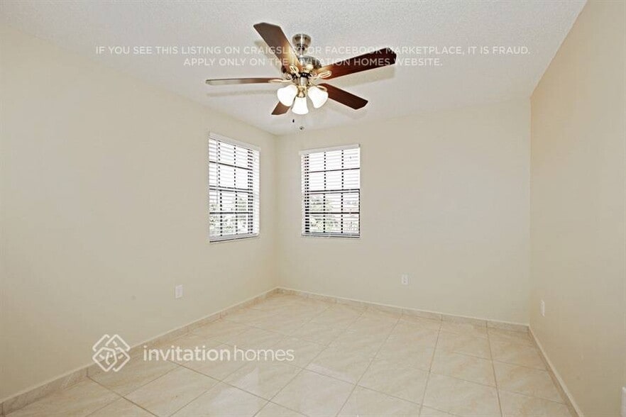Building Photo - 15155 NW 88th Ct