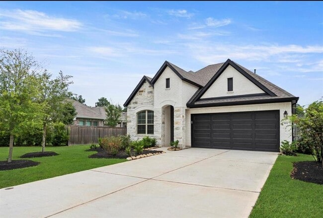 Building Photo - 311 Fanpalm Ct