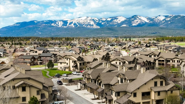 Building Photo - 6310 Locarno Dr