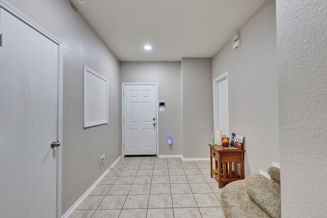 Building Photo - Charming 3 bedroom in Hutto