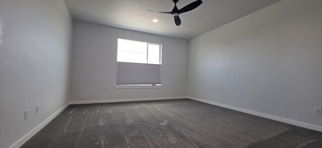 Building Photo - 7185 W Sugarwood St