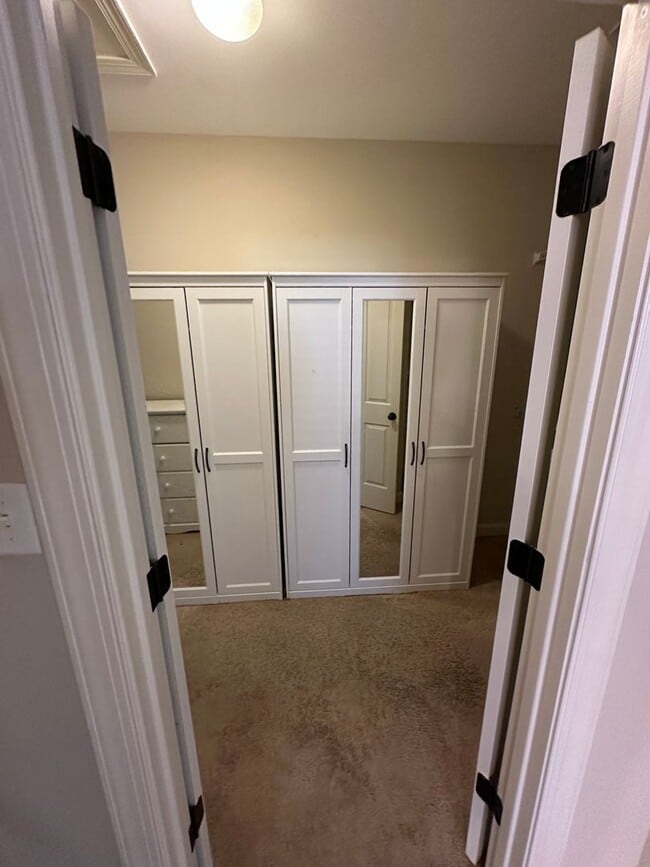 Building Photo - 4 BR/3 BA in exclusive Montrose Subdivision in Olive Branch!