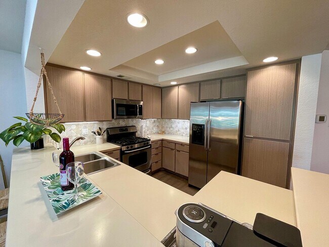 Building Photo - 41539 Woodhaven Dr W