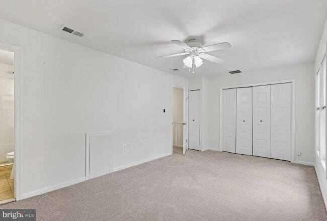Building Photo - 14215 Heritage Crossing Ln