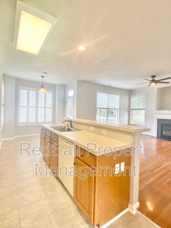 Building Photo - 13207 Harbor Dr