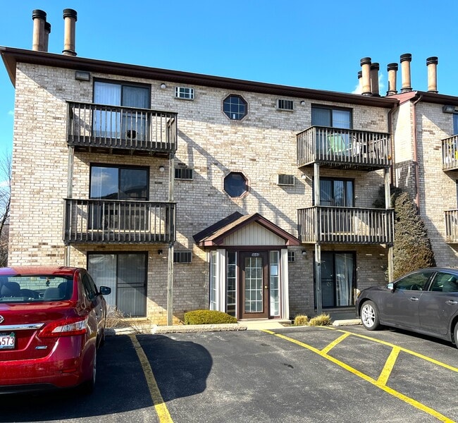 Primary Photo - 1846 N Goodwin Dr